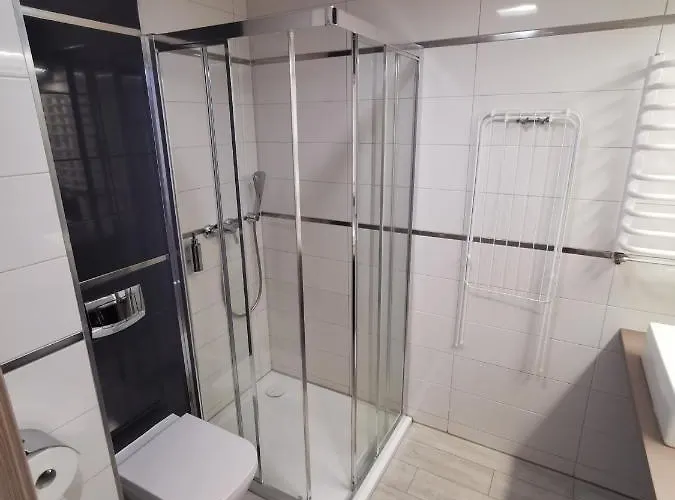 Czarna Gora Soelden 28 Siena