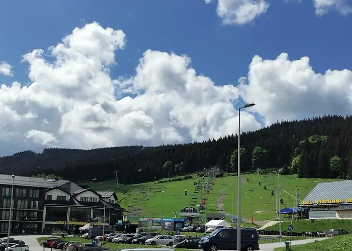 Czarna Gora Soelden 28 Siena